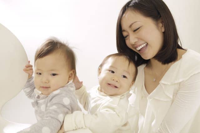 加古川,鍼灸院,鍼灸治療院,家族の幸せはお母さんの笑顔から,健康と幸福のイメージ画像